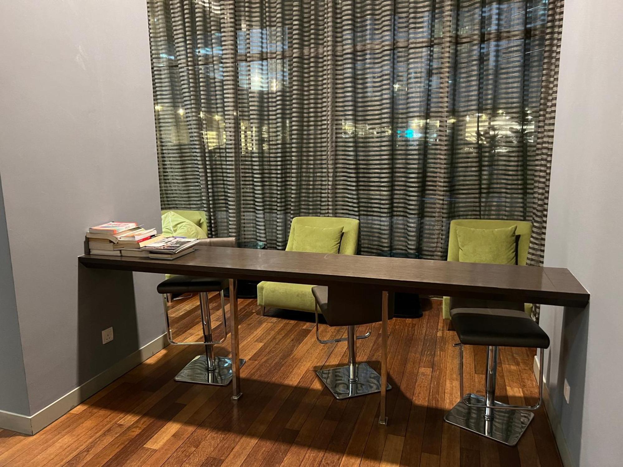Regalia Service Suites Klcc Skypool Куала-Лумпур Экстерьер фото