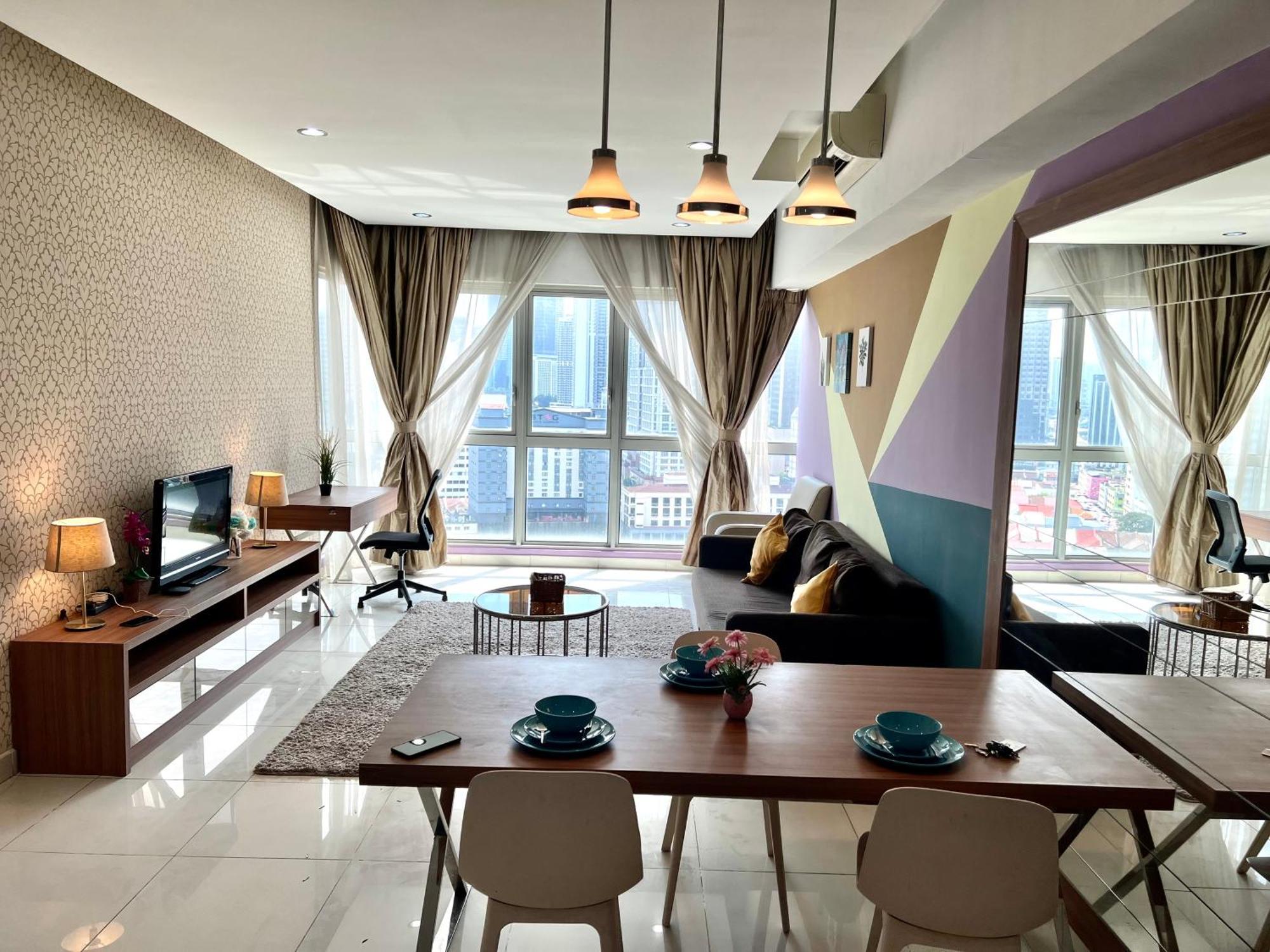 Regalia Service Suites Klcc Skypool Куала-Лумпур Экстерьер фото