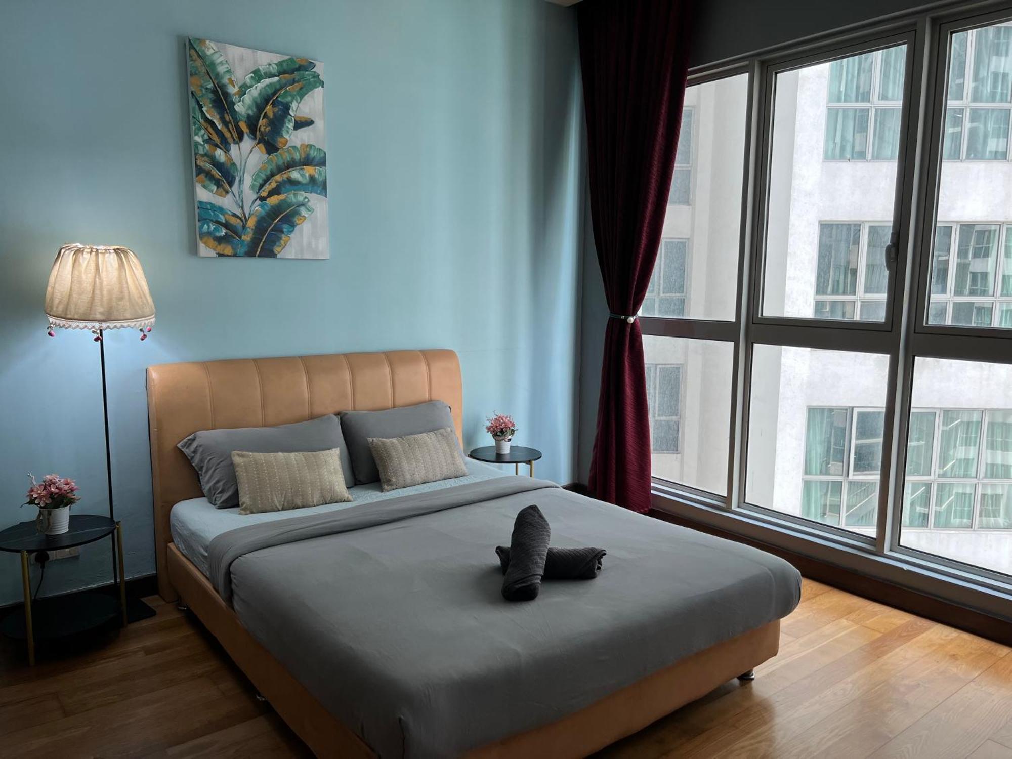 Regalia Service Suites Klcc Skypool Куала-Лумпур Экстерьер фото